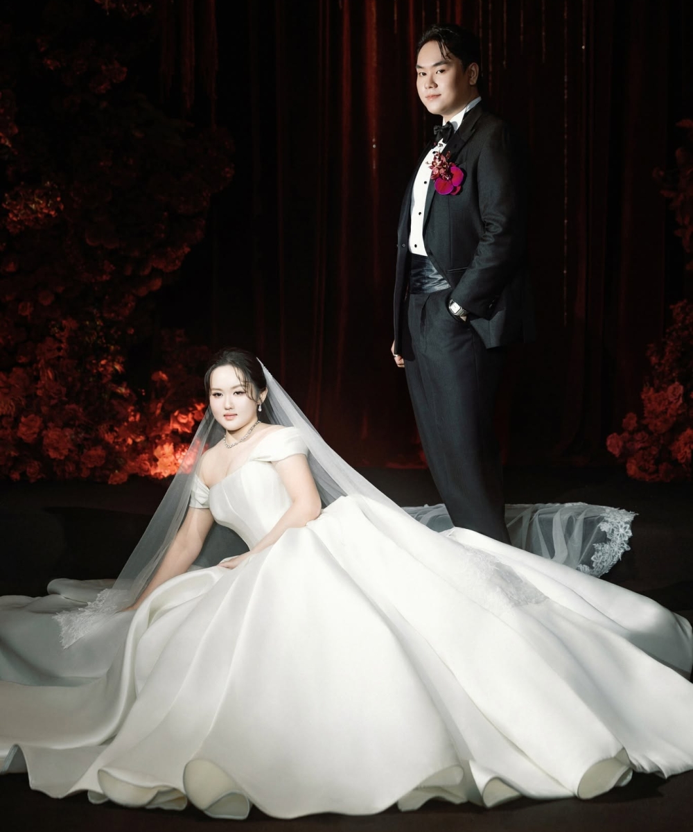 TUAN & NGOC