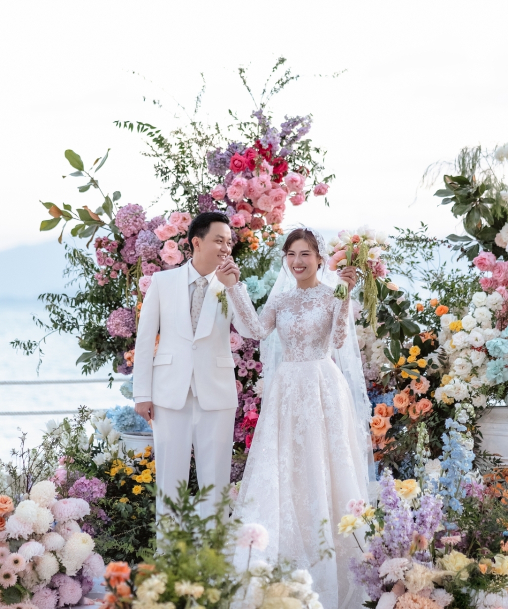 TANRAK 012 - THAI & Y