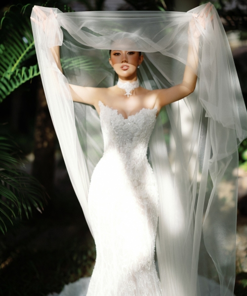 MITCHDALL 073 - THOMAS & TRAM 