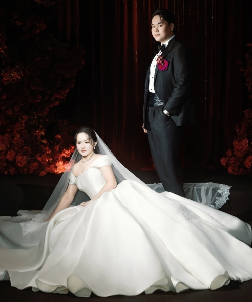 TUAN & NGOC