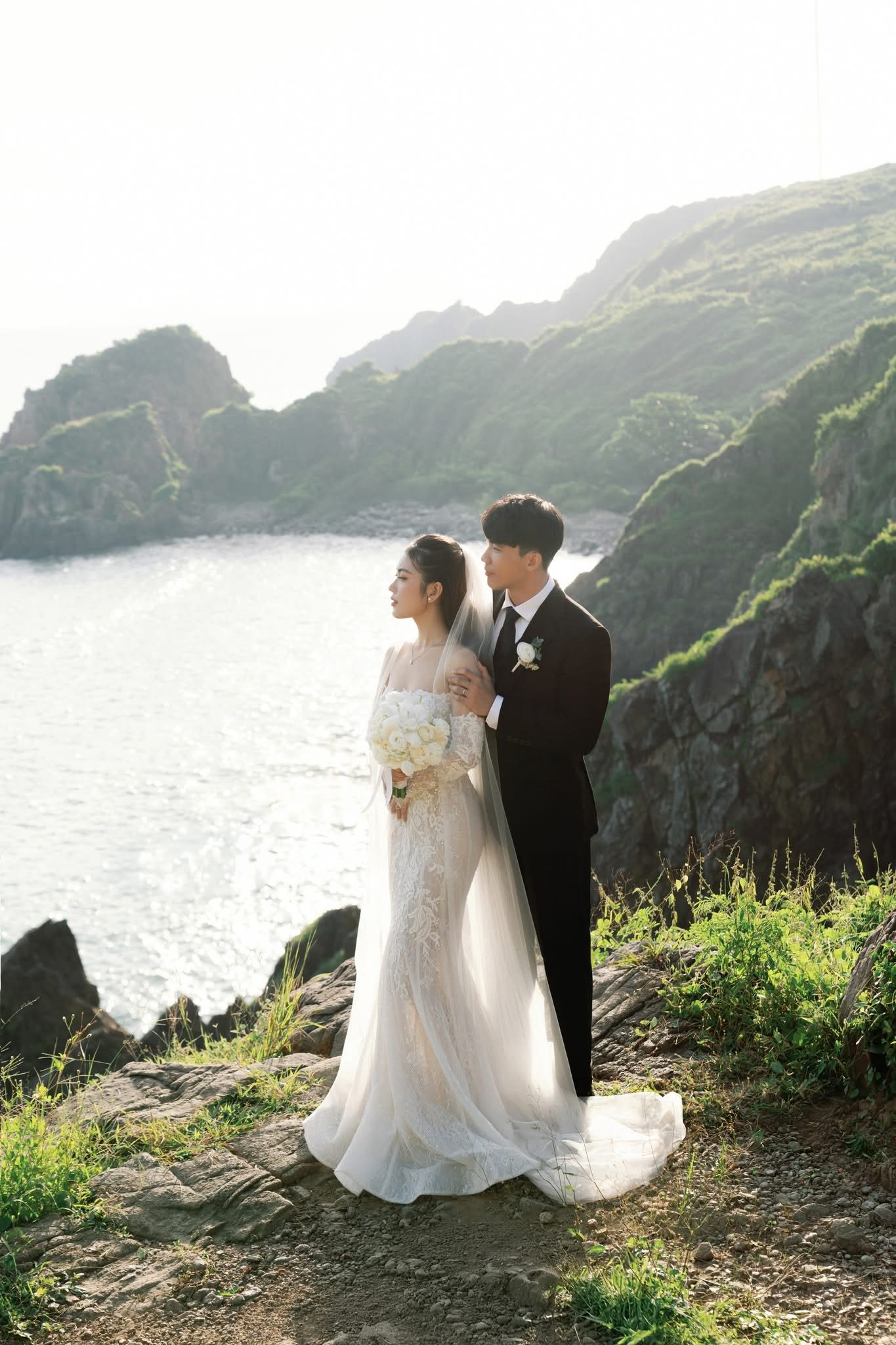 Trang
phục & phụ kiện – yếu tố định hình thần thái – VU STUDIOS Nha Trang